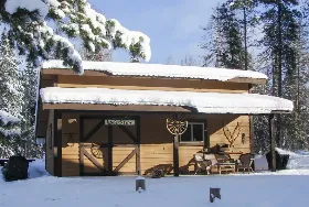 Photograph of Mica Mountain Lodge & Log Cabins, Tete Jaune Cache