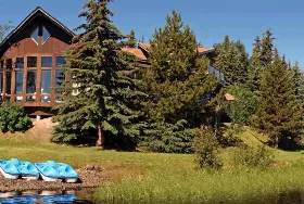 Photograph of Anahim Lake Eagle's Nest Resort, Anahim Lake
