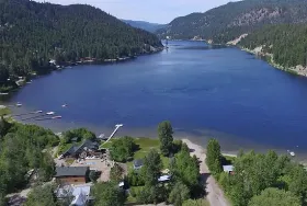 Photograph of Otter Lake Cabins, Tulameen