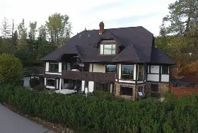 Photograph of The Gate House Cottage, Vernon