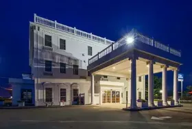 Photograph of Best Western White House Inn, Bangor