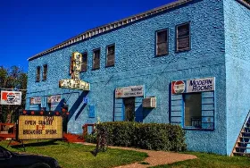 Photograph of Glenboro Hotel, Glenboro