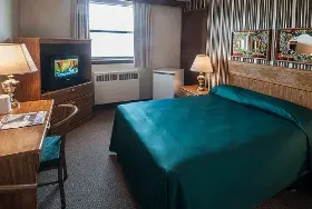 Photograph of Curtis Gordon Motor Hotel, Winnipeg