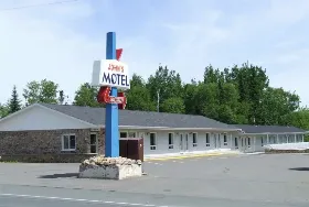 Photograph of John's Motel, Beresford