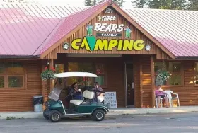 Photograph of Three Bears Family Camping & RV Park, Penobsquis