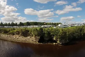 Photograph of Sunrise Campground, Lower Newcastle
