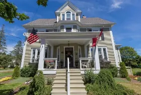 Photograph of Garden Gate Bed & Breakfast, St. Andrews