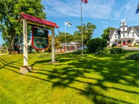 Photograph of Lakelawn B&B Motel, Yarmouth