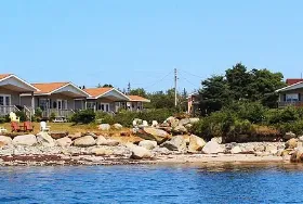 Photograph of Whispering Waves Cottages, Ingomar