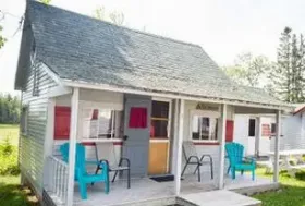 Photograph of Riverview Cottages, Parrsboro