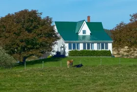 Photograph of Reid's Tourist Home, Advocate Harbour