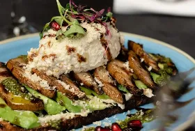 Photograph of Mazaar, Windsor