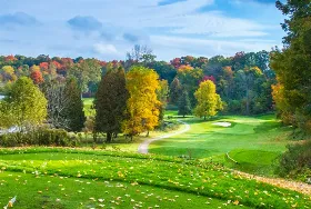 Photograph of The Oaks Golf & Country Club, London