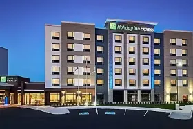 Photograph of Holiday Inn Express, Niagara-on-the-Lake