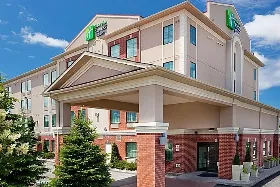 Photograph of Holiday Inn Express, Barrie