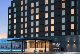 Photograph of Delta Hotels, Thunder Bay