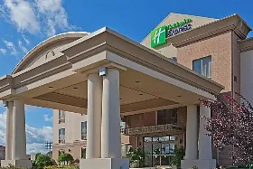 Photograph of Holiday Inn Express, Guelph