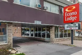 Photograph of Econo Lodge, Ottawa