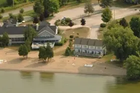 Photograph of Isaiah Tubbs Resort & Conference Centre, Picton