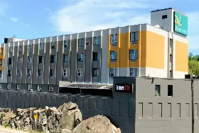 Photograph of Quality Inn, Sudbury