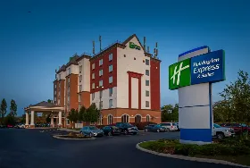 Photograph of Holiday Inn Express, Bowmanville