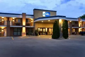 Photograph of Best Western Inn, Georgetown