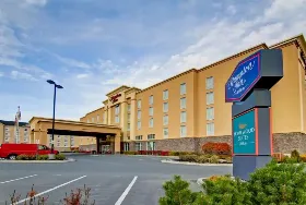 Photograph of Hampton Inn, Sudbury