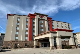 Photograph of Hampton Inn, London