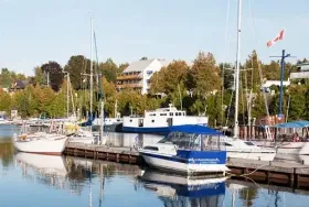 Photograph of Tobermory Princess Hotel, Tobermory