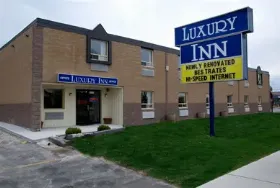 Photograph of Luxury Inn, Collingwood