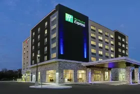 Photograph of Holiday Inn Express Kingston West, Kingston
