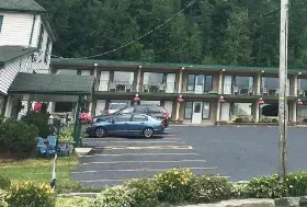 Photograph of Knights Inn, Huntsville