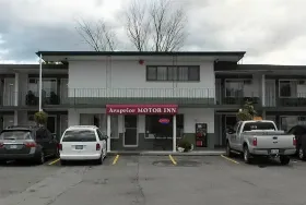 Photograph of Arnprior Motor Inn, Arnprior
