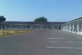 Photograph of Embassy Motel, Kingston