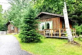 Photograph of High Falls Motel & Cabins, Wawa