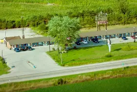 Photograph of Jet Set Motel, Ingersoll