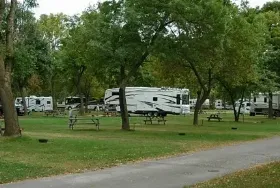 Photograph of Scott's Tent And Trailer Park, Niagara Falls