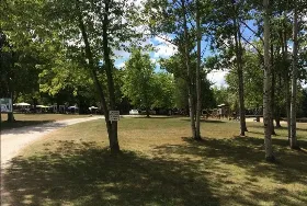 Photograph of Holiday Beach Family RV Park, New Hamburg