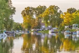Photograph of Sandbanks River Country Campground, Picton