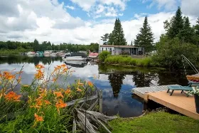 Photograph of Deer Lake RV Resort & Campground, Huntsville