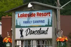 Photograph of Lakeside Resort, Lakeside