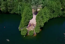 Photograph of Emerald Lake Inc. (Trailer Resort & Water Park), Puslinch