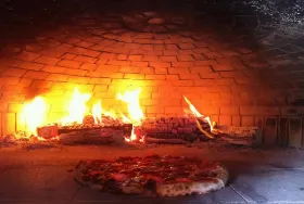 Photograph of Pizza On Earth, Dorset