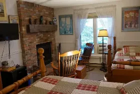 Photograph of Pretty River Valley Country Inn, Collingwood