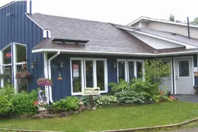 Photograph of Tanner's Inn & Dining, Magnetawan