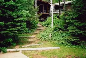 Photograph of Happynest, Parry Sound