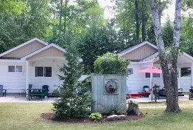 Photograph of Woodland Hideaway, Wasaga Beach