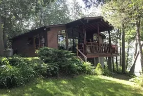 Photograph of Cedar Glen Cottage, Picton