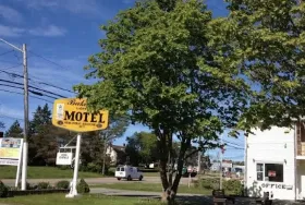 Photograph of Baker's Lighthouse Motel, Summerside