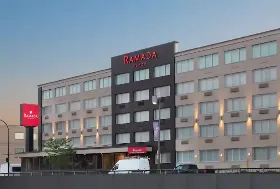 Photograph of Ramada Plaza, Montreal